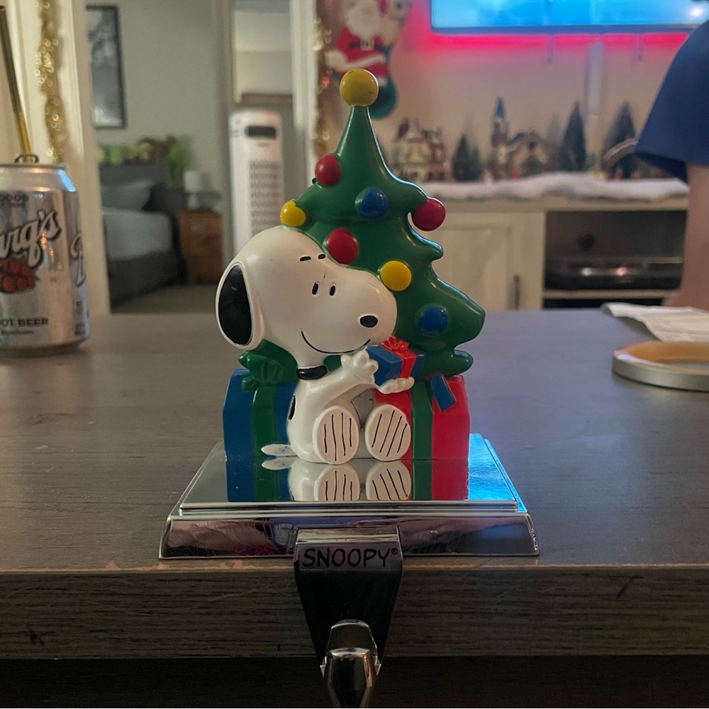 Peanuts Snoopy Christmas Tree Stocking Holder